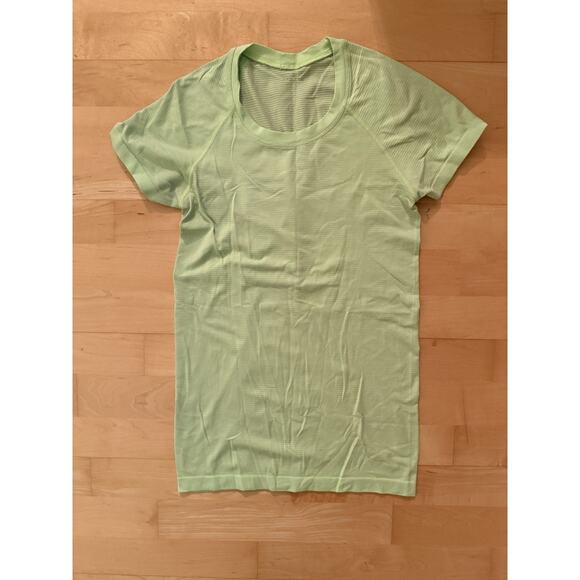 lululemon athletica Tops - Lululemon Swiftly Tech Short Sleeve 2.0 Shirt Womens Neon Yellow Running Top 4